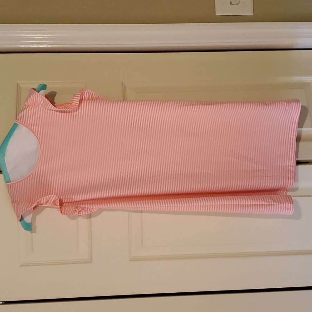 NWOT Vineyard Vines Girl Ruffle Dress